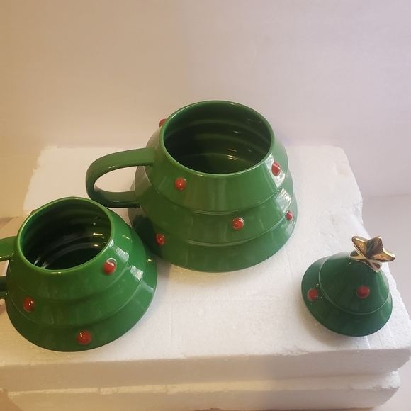 Hallmark  stacking mugs with lid.  NWT. Christmas tree. - Picture 5 of 7